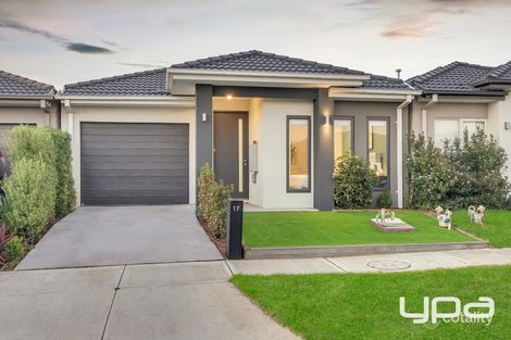 Property photo of 17 Pelagos Drive Clyde VIC 3978