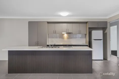 Property photo of 14 Gonula Crescent Ripley QLD 4306