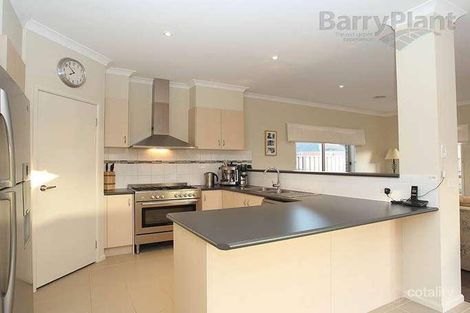 Property photo of 7 Maxwell Street Point Cook VIC 3030
