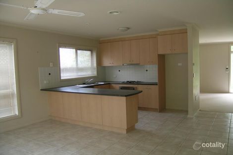 Property photo of 2/7A Edward Court Ivanhoe VIC 3079