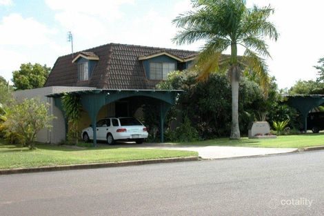 16 Hargreaves St, Bundaberg South, QLD 4670