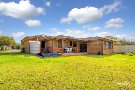Property photo of 7 Kodi Close Old Bar NSW 2430