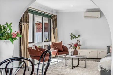 Property photo of 100 Acre Avenue Morphett Vale SA 5162