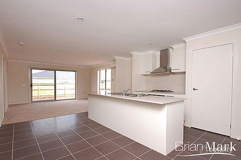 Property photo of 55 Tyler Crescent Tarneit VIC 3029