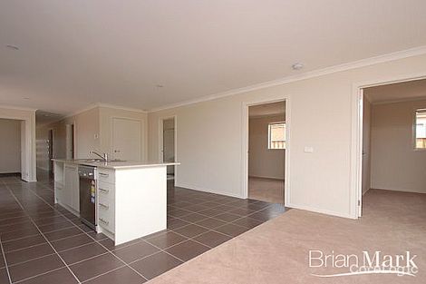 Property photo of 55 Tyler Crescent Tarneit VIC 3029