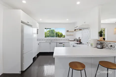 Property photo of 62 Lows Drive Pacific Paradise QLD 4564