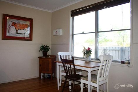 Property photo of 4 Dunstan Street Wodonga VIC 3690