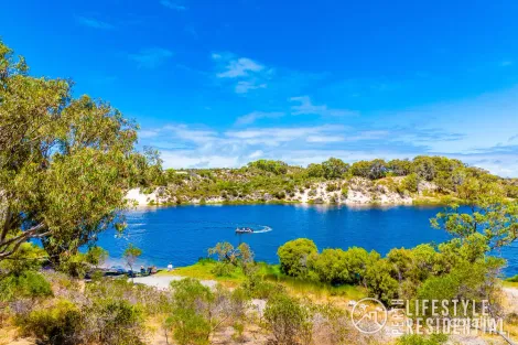 Property photo of 11B Stephens Crescent Guilderton WA 6041