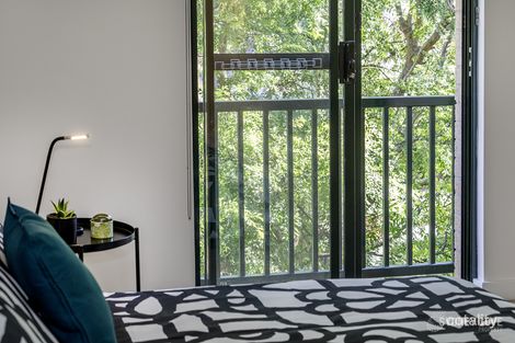 Property photo of 8/22 Eaton Street Neutral Bay NSW 2089