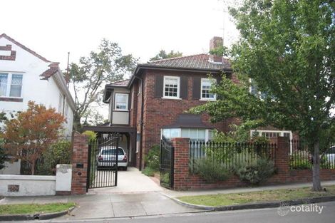 15 Tashinny Rd, Toorak, VIC 3142