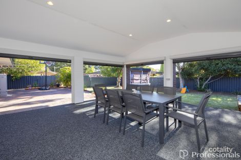 Property photo of 12 Hibiscus Drive Forrestfield WA 6058