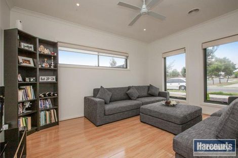 Property photo of 11 Feldgrau Rise Epping VIC 3076
