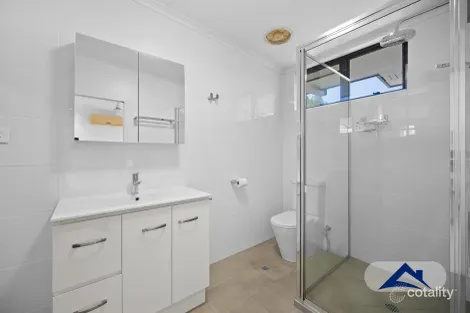 Property photo of 11 Mills Close Manoora QLD 4870