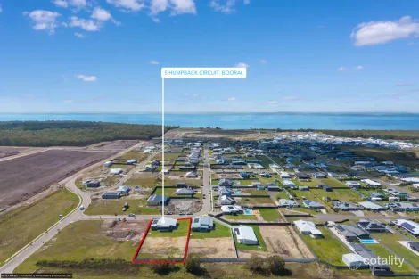 Property photo of 5 Humpback Circuit Booral QLD 4655