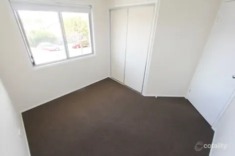Property photo of 32 Clear River Boulevard Ashmore QLD 4214