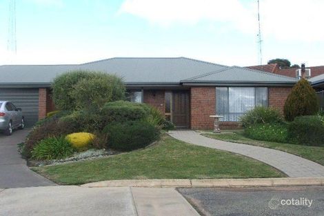 2 Berwick St, Clare, SA 5453