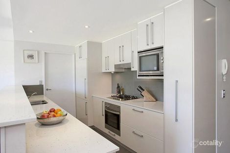 Property photo of 18/2A Campbell Parade Manly Vale NSW 2093
