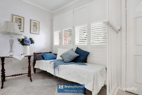 Property photo of 16 Margate Crescent Glen Waverley VIC 3150
