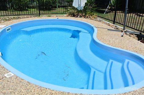 Property photo of 3 Creswell Court Tannum Sands QLD 4680