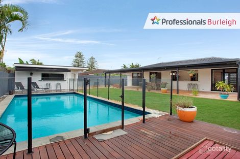 Property photo of 17 Birigun Street Mermaid Waters QLD 4218
