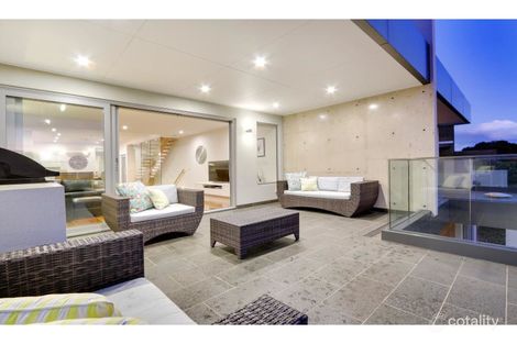 Property photo of 673A Esplanade Mornington VIC 3931