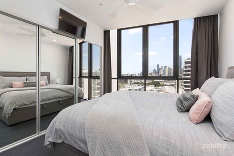 Property photo of 1210/27 Commercial Road Newstead QLD 4006