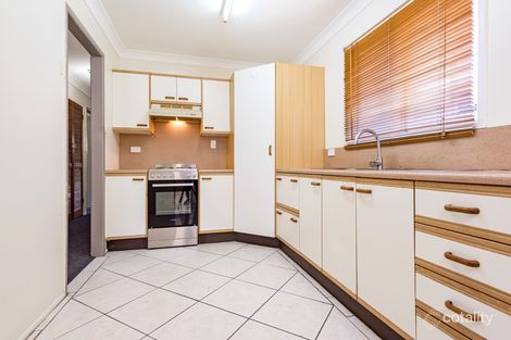 Property photo of 33 Boyne Crescent West Gladstone QLD 4680