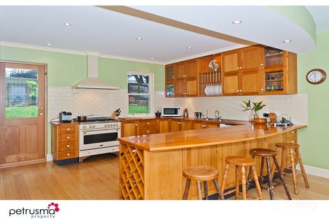 Property photo of 11 Nile Avenue Sandy Bay TAS 7005