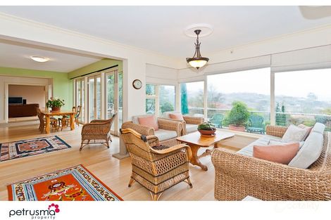 Property photo of 11 Nile Avenue Sandy Bay TAS 7005
