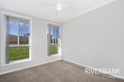 Property photo of 23 Asimus Circuit Elderslie NSW 2570