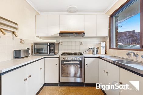 Property photo of 33 Wondalea Crescent Wantirna VIC 3152