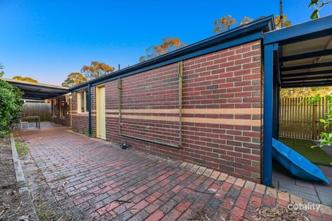 Property photo of 10 Magdalena Place Berwick VIC 3806