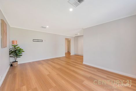 Property photo of 8 Phoebe Avenue Modbury Heights SA 5092