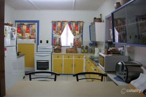 Property photo of 53 Grenadier Circle Ebbw Vale QLD 4304