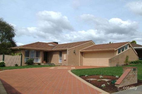 Property photo of 2 Yellowstone Close Rowville VIC 3178