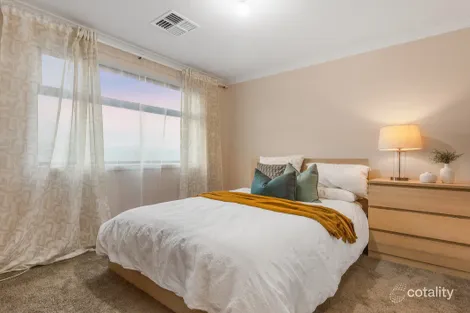 Property photo of 11 Union Station Drive Seaford Meadows SA 5169