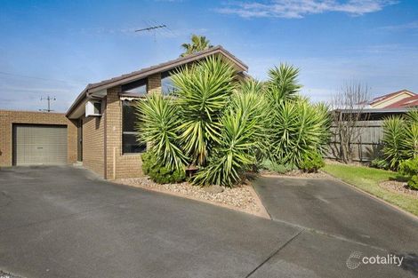 Property photo of 2/4 Birdie Court North Geelong VIC 3215