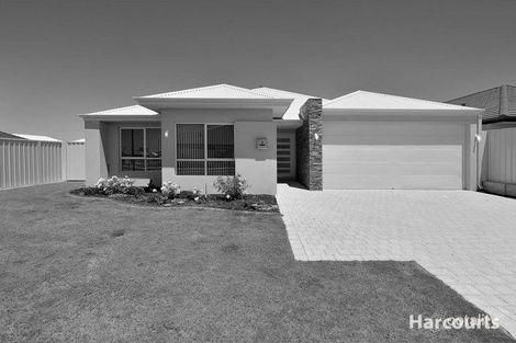 Property photo of 10 Baroda Way Madora Bay WA 6210