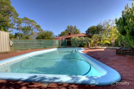 3 Hollybush Ct, Forrestfield, WA 6058
