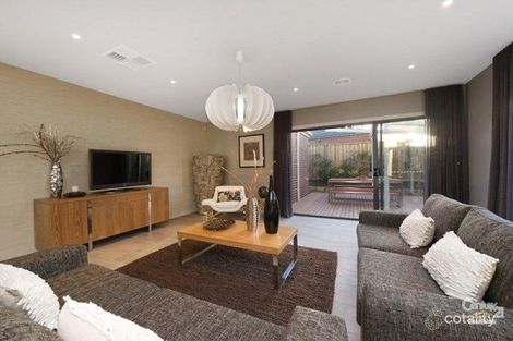 Property photo of 99 Gillwell Road Lalor VIC 3075
