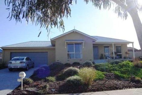 Property photo of 37 Rothacker Rise Doreen VIC 3754