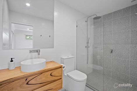Property photo of 6 Suncroft Street Mount Gravatt QLD 4122
