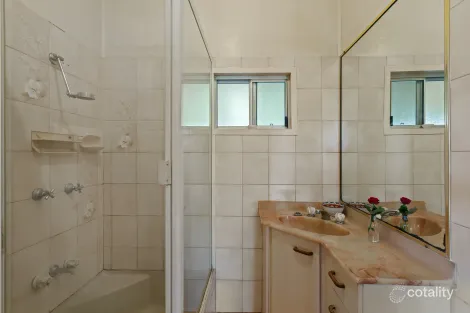 Property photo of 2 Henderson Street Newtown QLD 4350