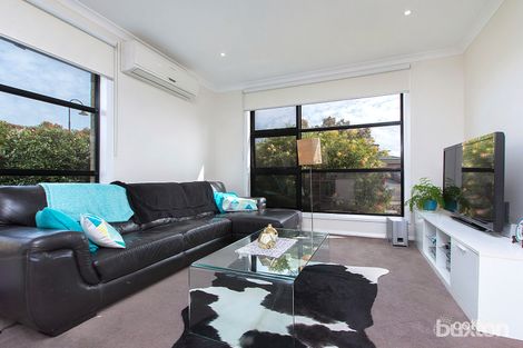 Property photo of 1/62 Oakdean Boulevard Ocean Grove VIC 3226