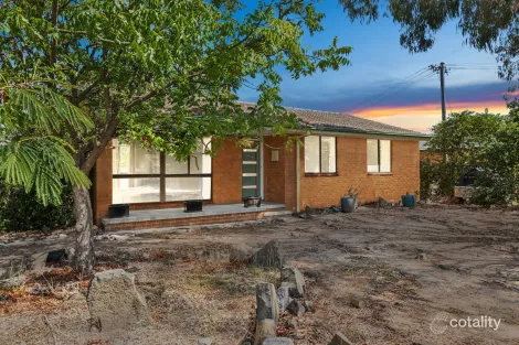 Property photo of 10 Brownless Street Macgregor ACT 2615