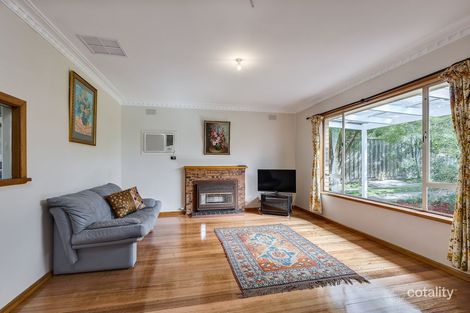 Property photo of 10 Meron Court Greensborough VIC 3088