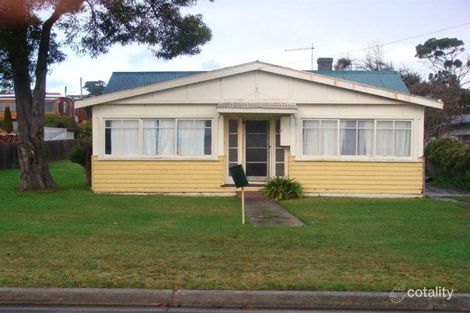 11 Scott St, Beauty Point, TAS 7270