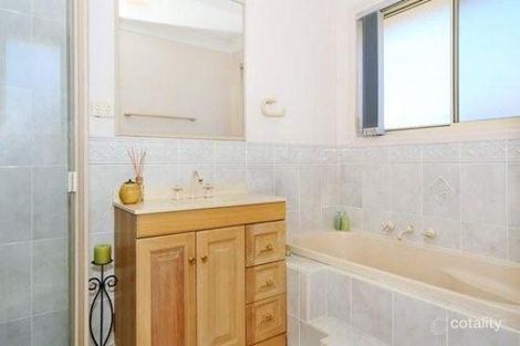 Property photo of 31 Emlyn Place Beaumont Hills NSW 2155