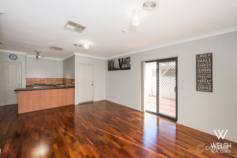 Property photo of 2/9 Parkview Parade Redcliffe WA 6104