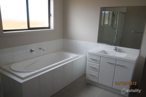 Property photo of 37 Safari Drive Tarneit VIC 3029